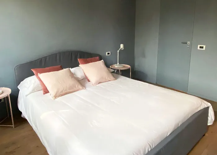 Empire - Гостевой дом Модена