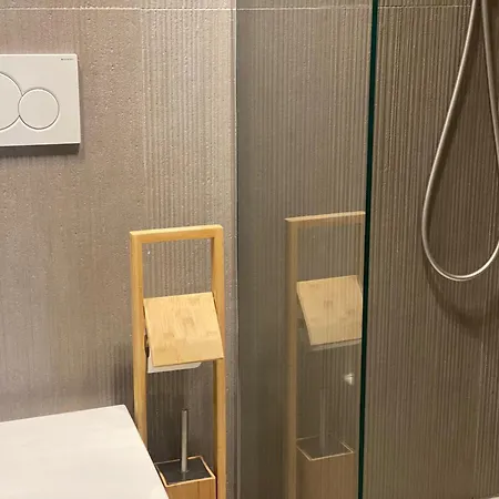 Empire - Casa de hóspedes 3*