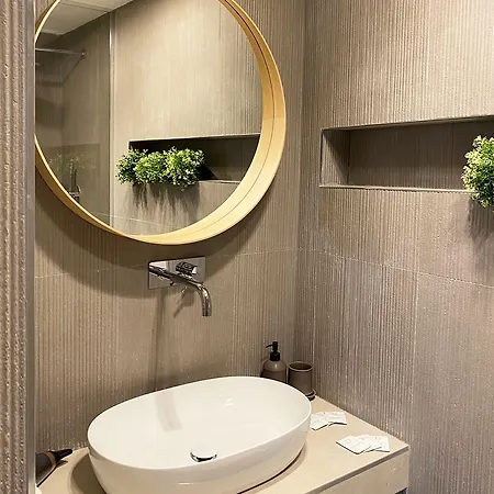 Empire - 3* Modena