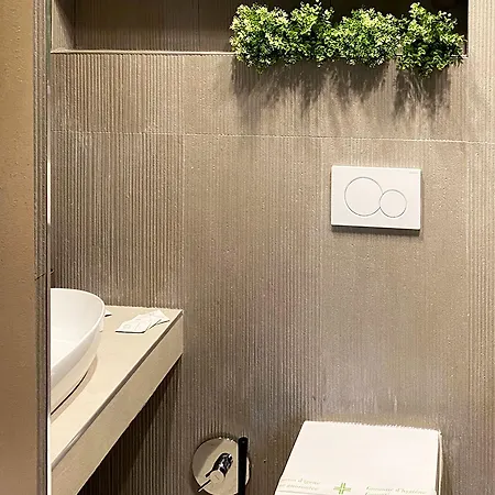 Empire - بيت ضيافة 3*