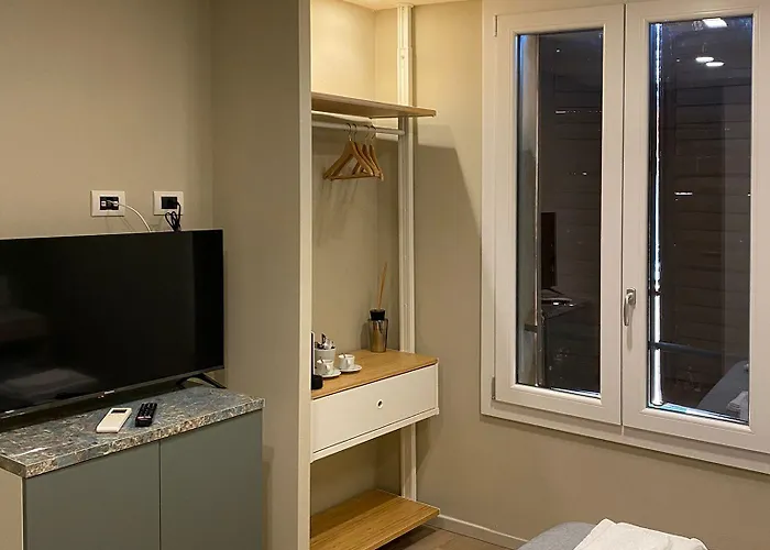 Empire - Maison d'hôtes Modène